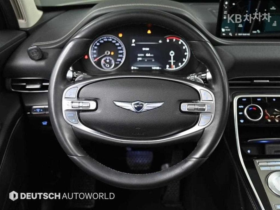 Genesis GV802.5 Turbo Gasoline AWD - 12