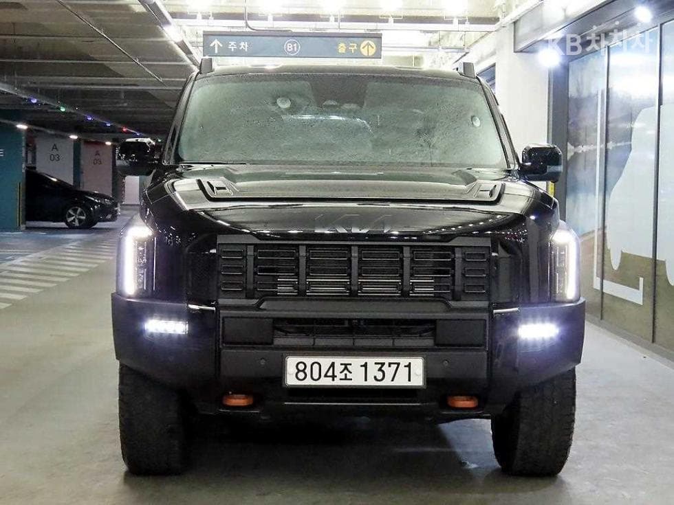 Kia TasmanG2.5 T-GDI 4WD X-Pro - 2
