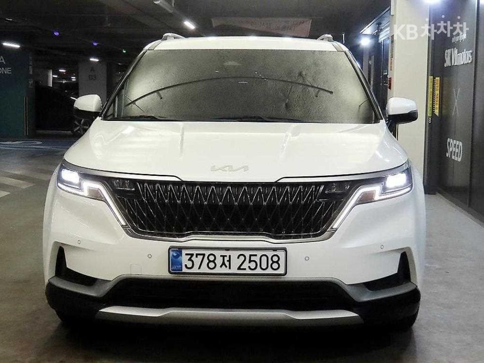 Kia Carnival 4th generationG3.5 GDI 9-seater Prestige - 2