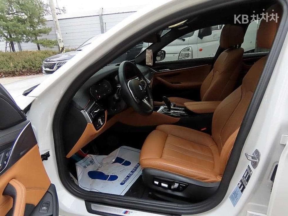 BMW 올New5 Series (G30)520i M Sport - 5