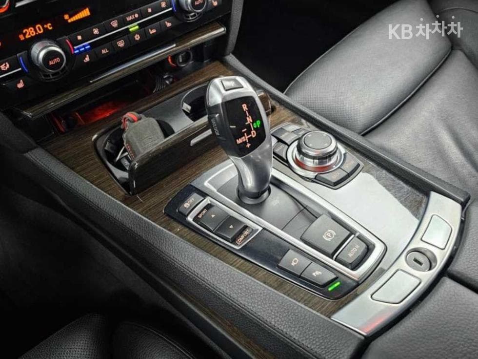 BMW New7시리즈740i - 9