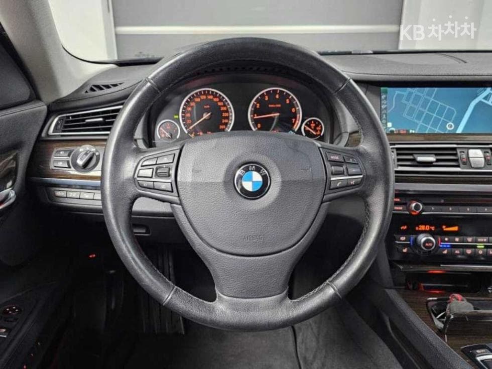 BMW New7시리즈740i - 13