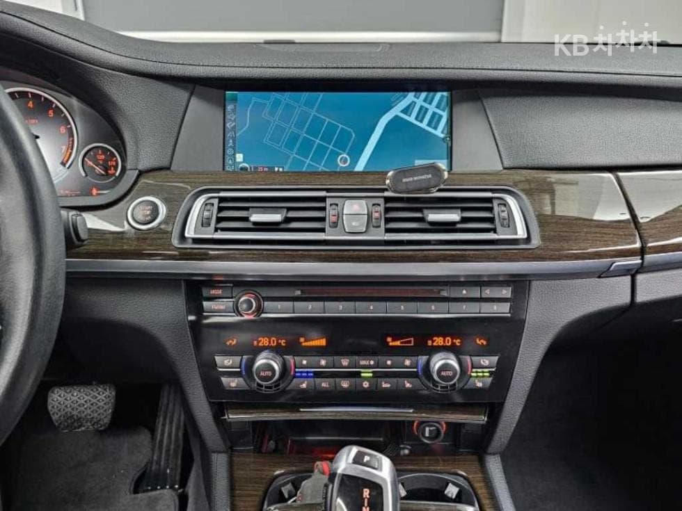BMW New7시리즈740i - 14