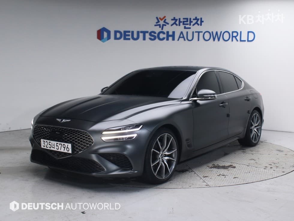 Genesis The New (facelift) G70 2.0T Standard - Image 1