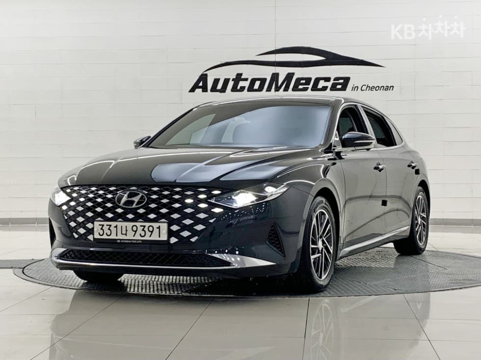 Hyundai The New (facelift) Grandeur (Azera) 2.5 Premium 초이스 - Image 1