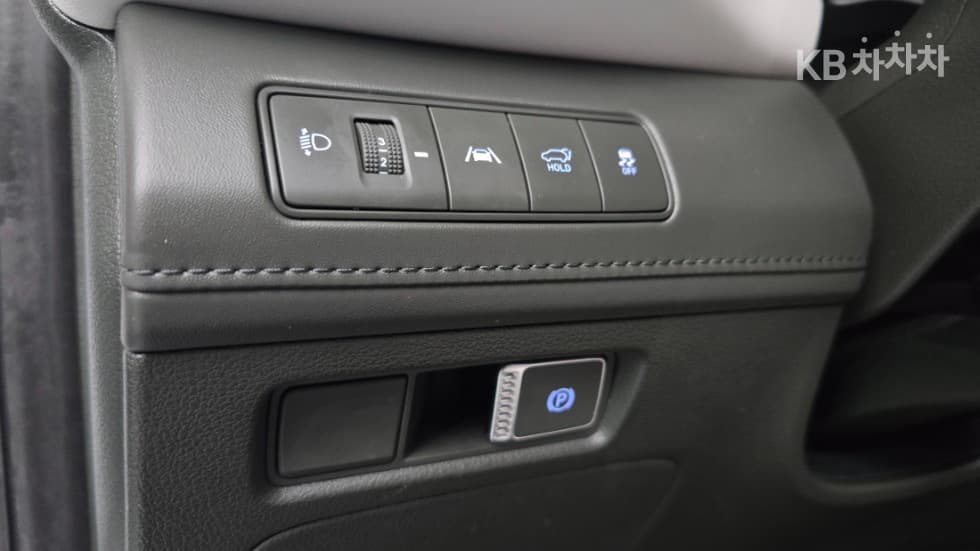 Hyundai The New (facelift) Santa Fe TM Hybrid1.6 HEV 2WD Calligraphy - 14