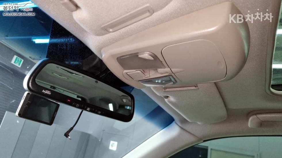 KG Mobility RextonW7-seater (Limousine) 4WD Noblesse - 16