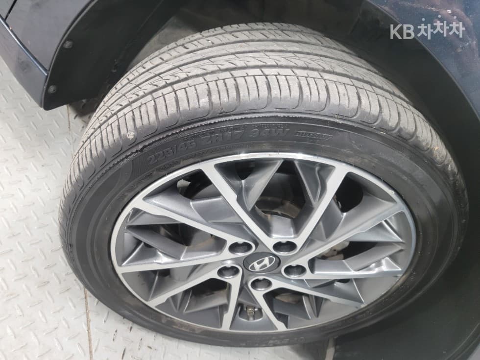 Hyundai The New (facelift) Avante (Elantra) ADSmartstream G1.6 Style - 19