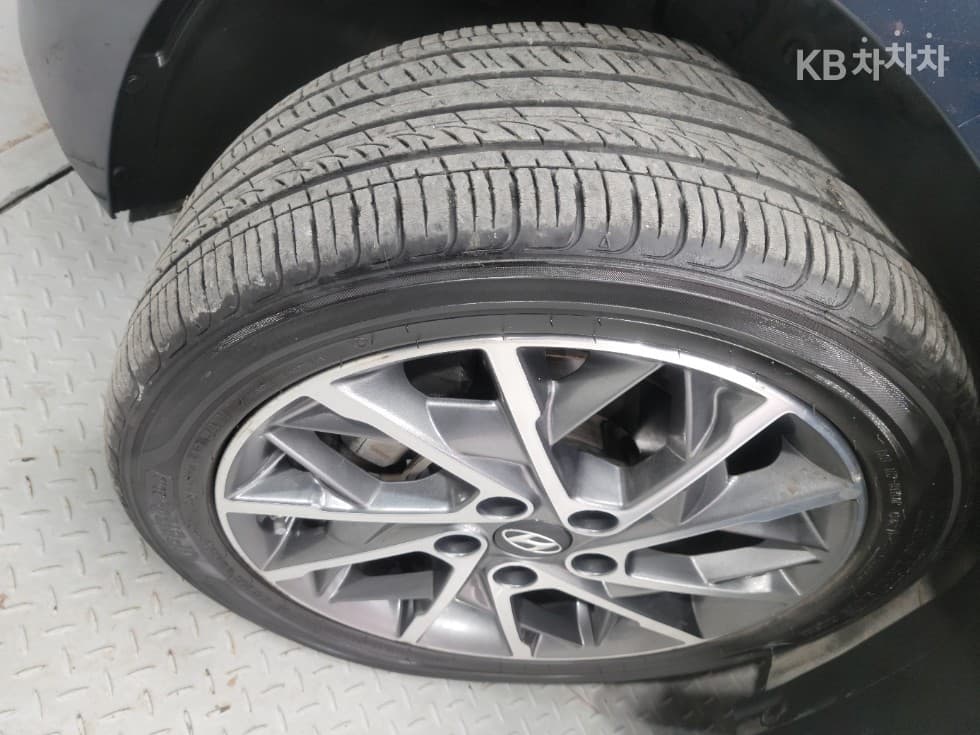 Hyundai The New (facelift) Avante (Elantra) ADSmartstream G1.6 Style - 20