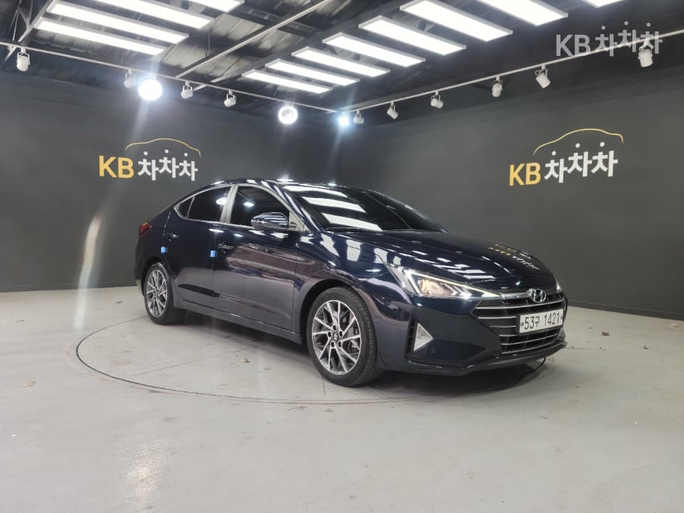 Hyundai The New (facelift) Avante (Elantra) ADSmartstream G1.6 Style - 9