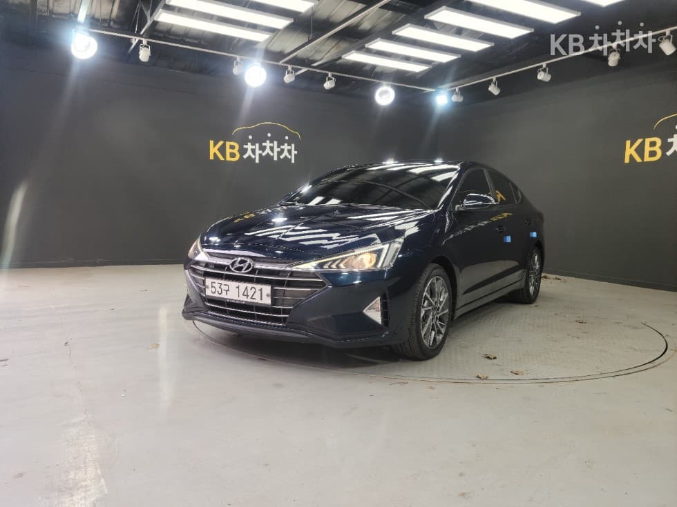 Hyundai The New (facelift) Avante (Elantra) ADSmartstream G1.6 Style - 11