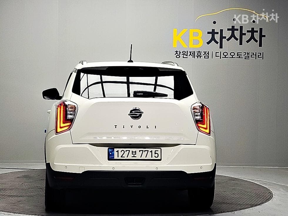 KG Mobility Very New (facelift/refresh; particularly for Tivoli) TivoliGasoline V3 2WD Standard - 3