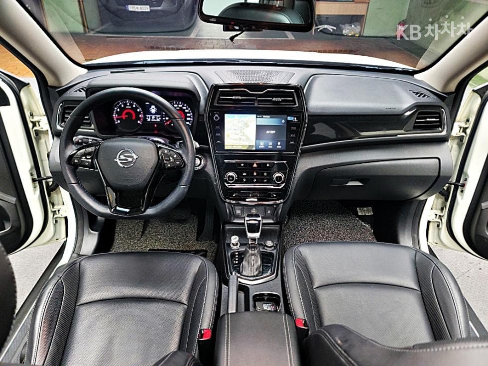 KG Mobility Very New (facelift/refresh; particularly for Tivoli) TivoliGasoline V3 2WD Standard - 8