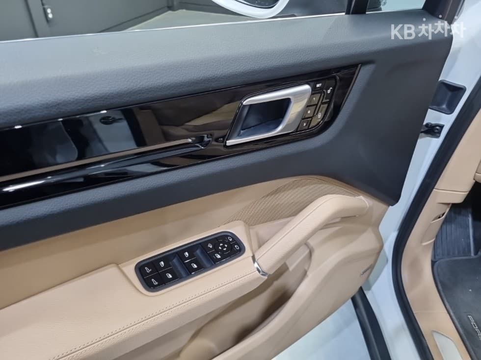 Porsche Cayenne(9Y0)3.0 Стандартен - 18