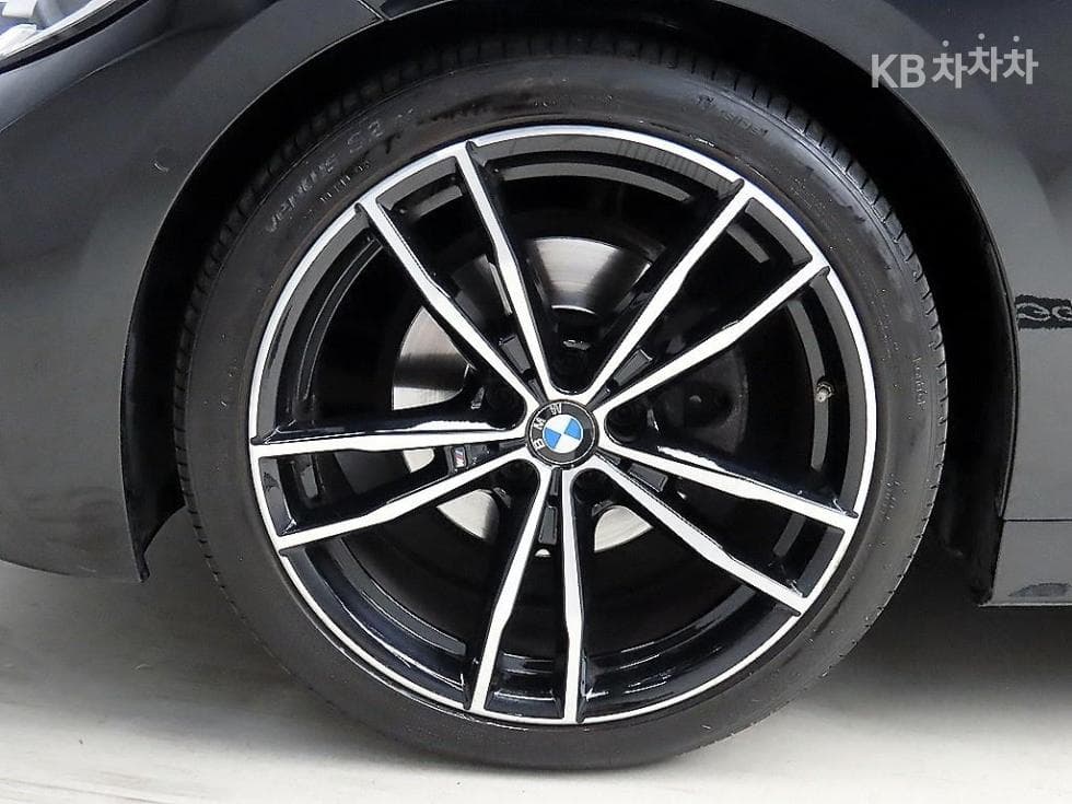 BMW 3 Серия (G20)320d Touring M Sport Package - 20