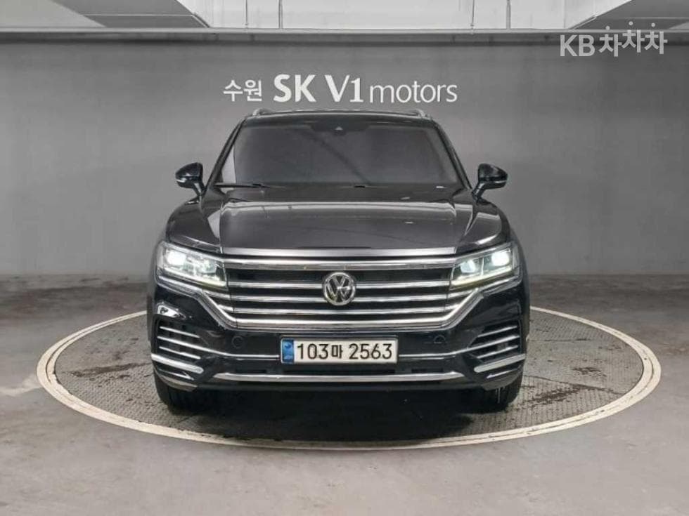 Volkswagen Touareg 3rd Gen 3.0 Turbo Diesel Injection Prestige - Image 1