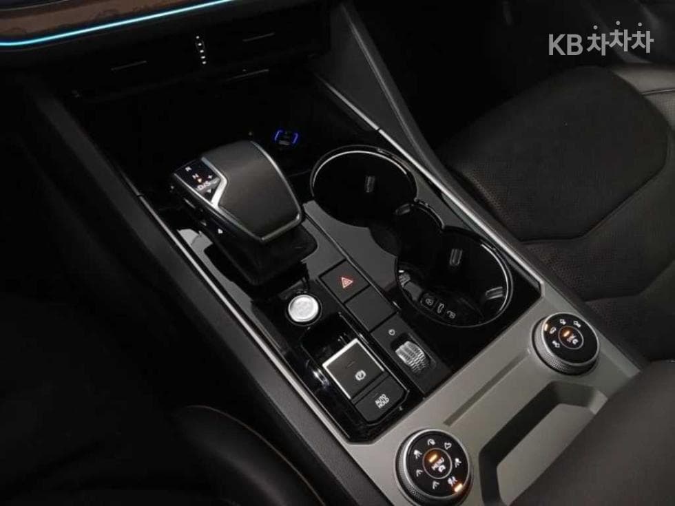 Volkswagen Touareg 3rd Gen3.0 Turbo Diesel Injection Prestige - 15