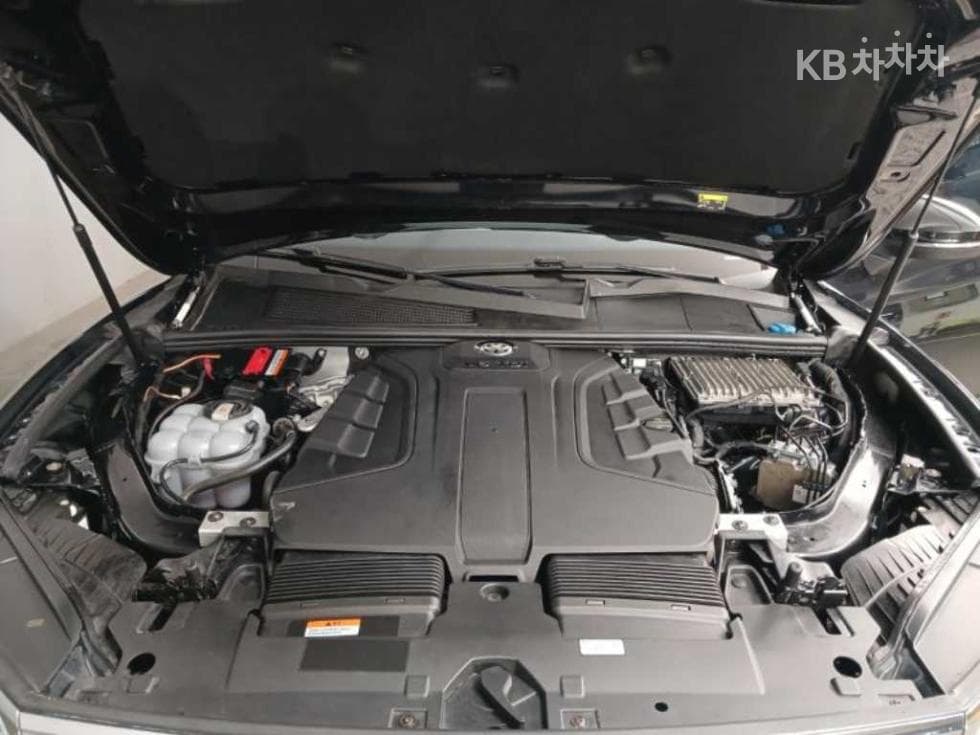 Volkswagen Touareg 3rd Gen3.0 Turbo Diesel Injection Prestige - 19