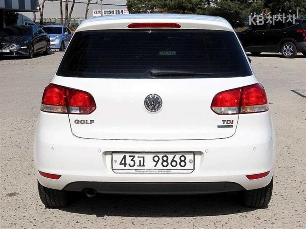 Volkswagen Golf1.6 Turbo Diesel Injection BMT Style에디션 MK6 - 4