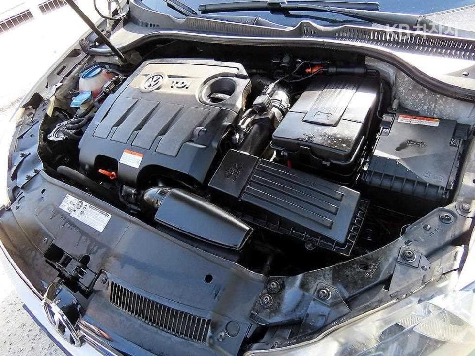 Volkswagen Golf1.6 Turbo Diesel Injection BMT Style에디션 MK6 - 16