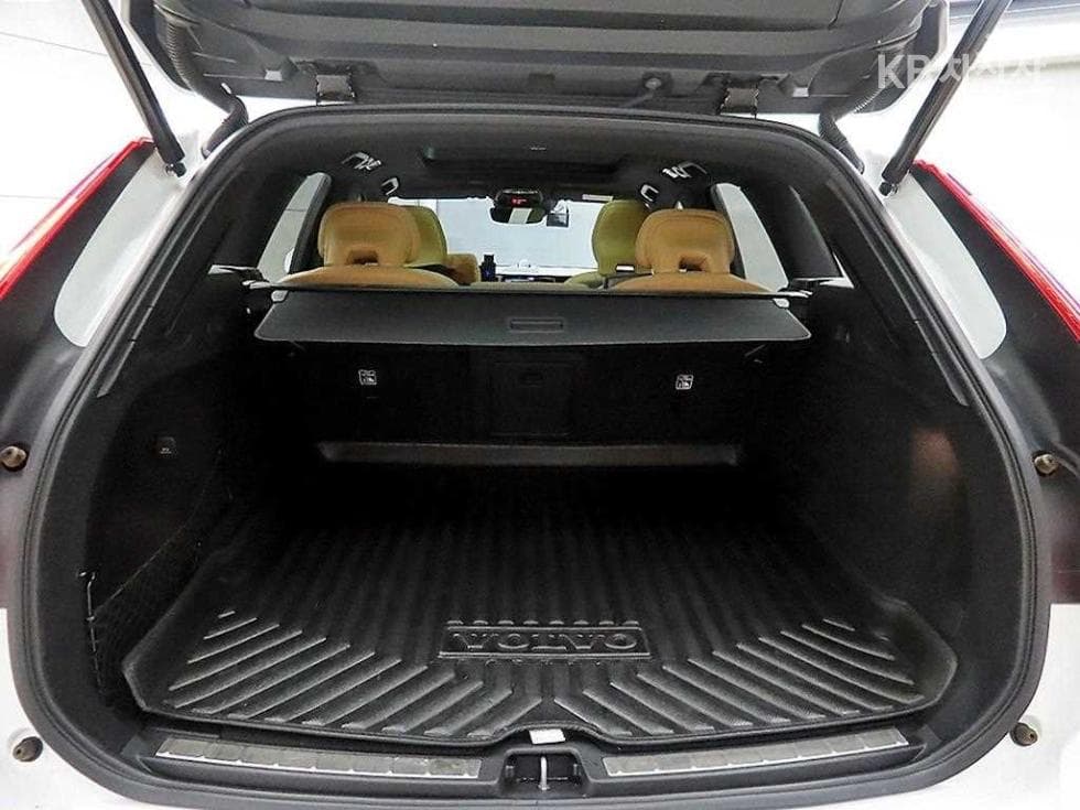 Volvo XC60T6 AWD 3.0 - 18