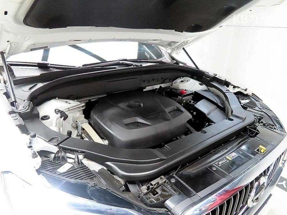 Volvo XC60T6 AWD 3.0 - 19