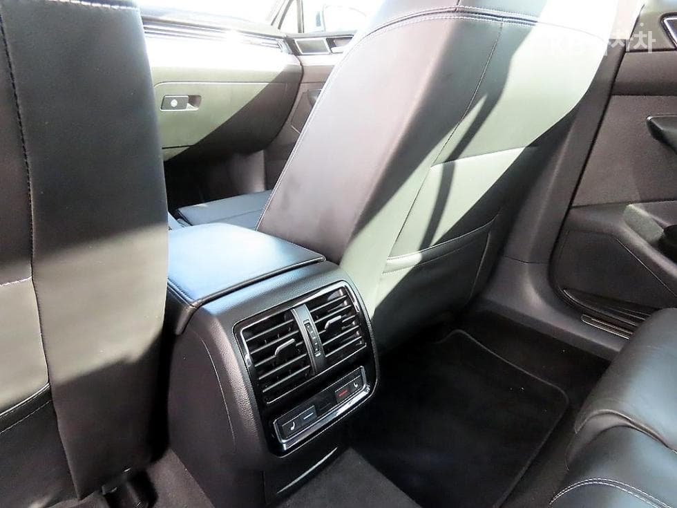 Volkswagen Passat GT2.0 Turbo Diesel Injection Prestige B8 - 17