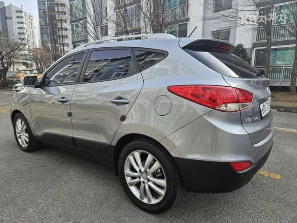 Хюндай ТуксонixДизел 2WD LX20 Лукс - 5