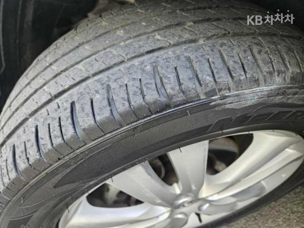 Хюндай ТуксонixДизел 2WD LX20 Лукс - 15