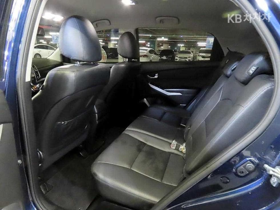 KG Mobility New Style 코란도 C2.2 Extreme 2WD - 7
