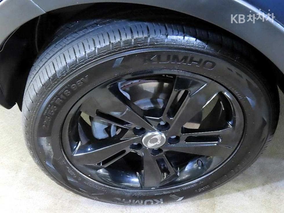 KG Mobility New Style 코란도 C2.2 Extreme 2WD - 20