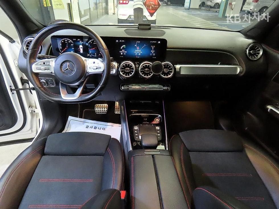Mercedes-Benz GLB(X247)GLB 250 4Matic - 10
