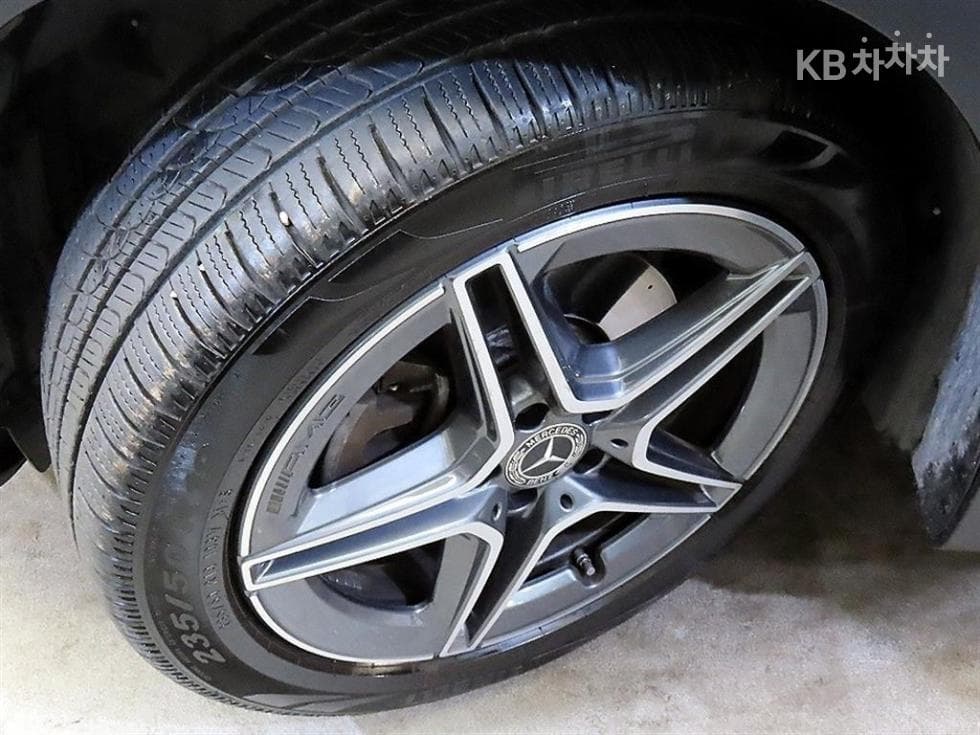 Mercedes-Benz GLB(X247)GLB 250 4Matic - 20
