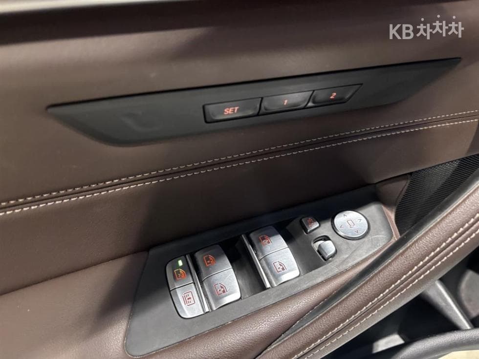 BMW 올New5 Series (G30)523d xDrive M Sport - 6