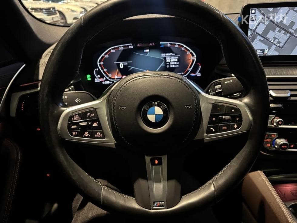 BMW 올New5 Series (G30)523d xDrive M Sport - 9