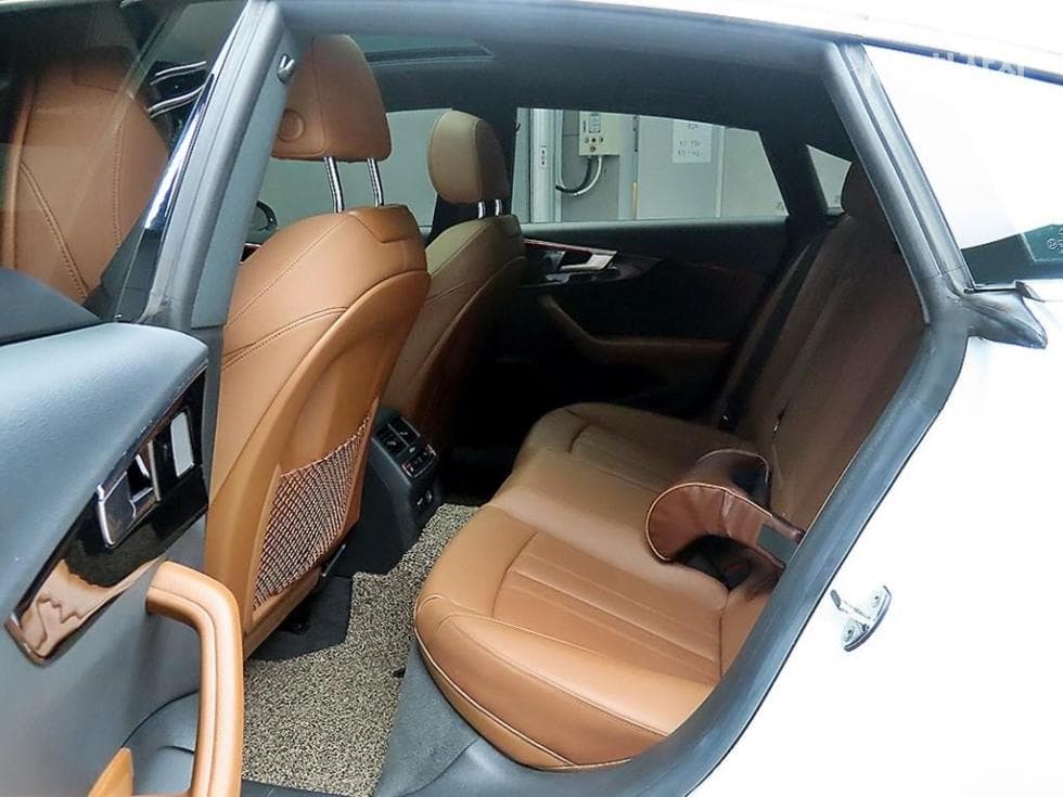 Ауди A5(8W6)40 Турбо Дизел Инжекция quattro Sportback Premium - 6