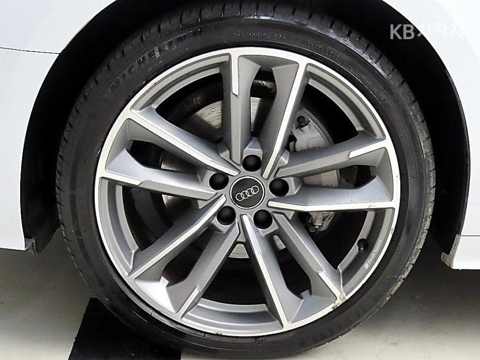 Ауди A5(8W6)40 Турбо Дизел Инжекция quattro Sportback Premium - 20