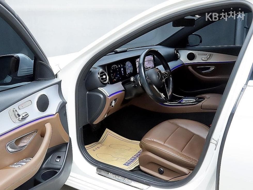 Mercedes-Benz E-Клас (W213)E250 Avantgarde - 5