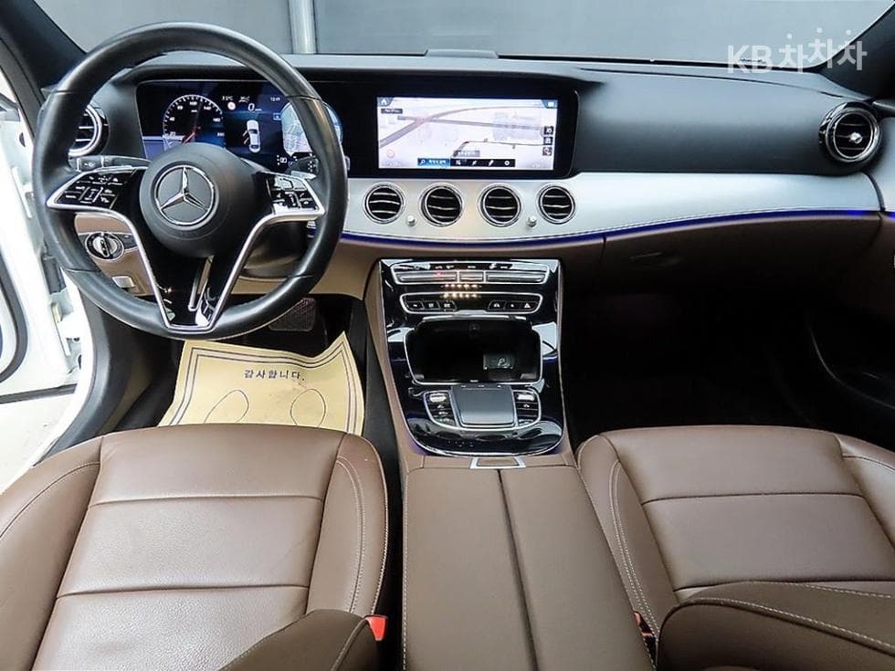 Mercedes-Benz E-Клас (W213)E250 Avantgarde - 7