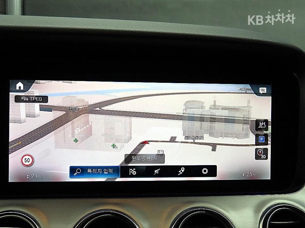Mercedes-Benz E-Клас (W213)E250 Avantgarde - 15