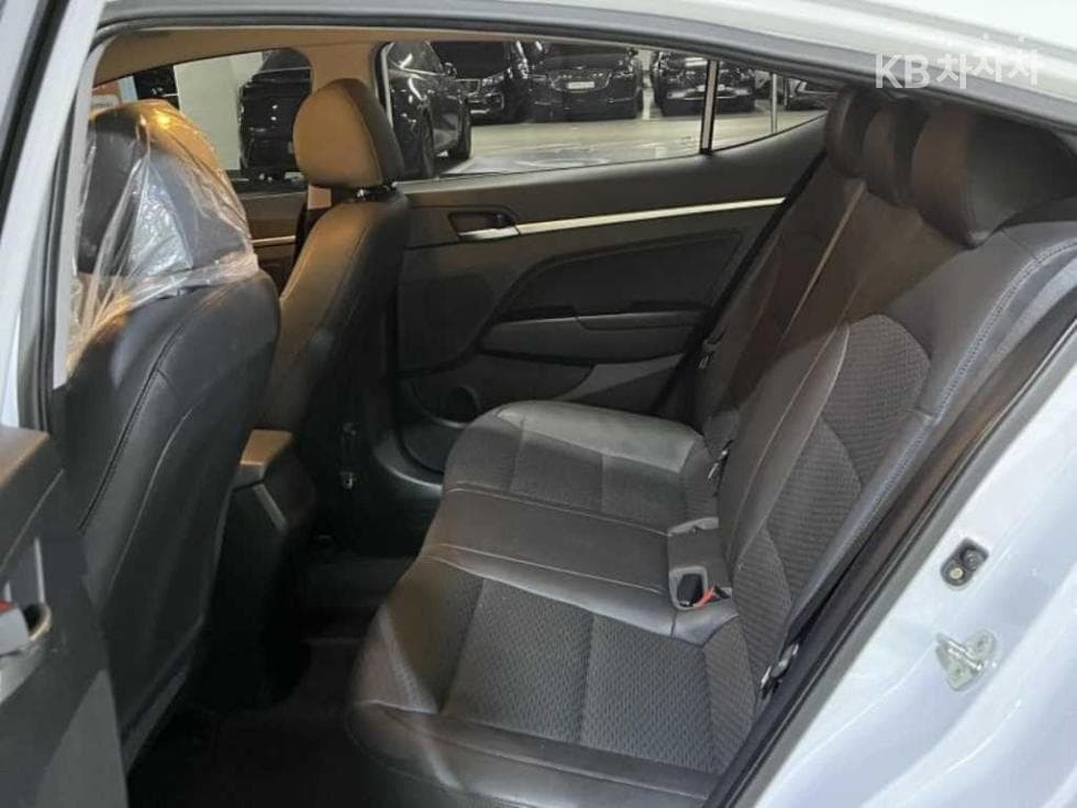 Hyundai The New (facelift) Avante (Elantra) ADSmartstream G1.6 Smart - 7