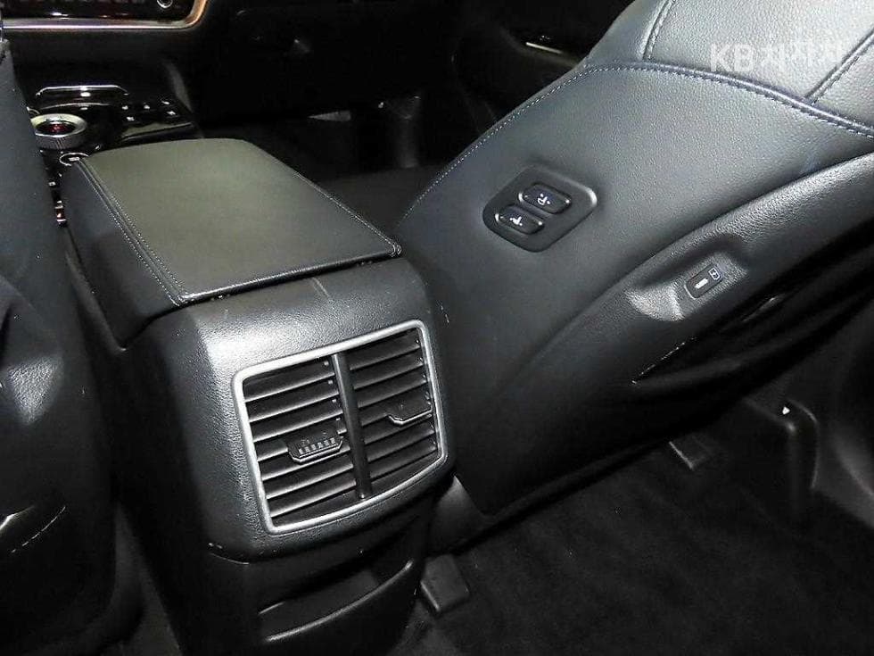 Kia The All New SportageD2.0 2WD Noblesse Gravity - 15