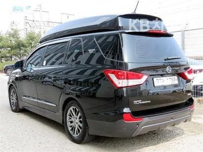 KG Mobility 코란도 투리스모11-seater 4WD 샤토 하이루프 - 3