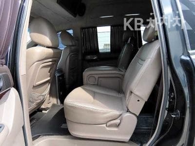 KG Mobility 코란도 투리스모11-seater 4WD 샤토 하이루프 - 6