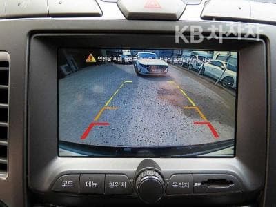KG Mobility 코란도 투리스모11-seater 4WD 샤토 하이루프 - 15