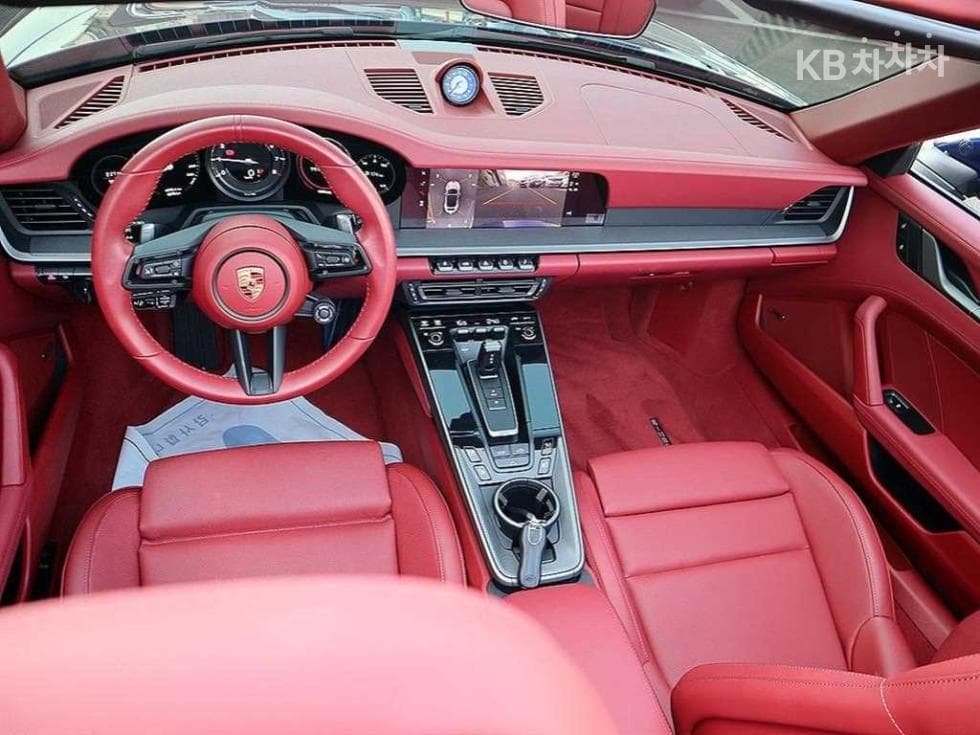 Porsche 911(992)Carrera 4 Cabriolet - 5