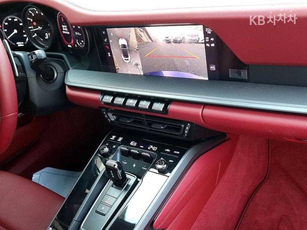Porsche 911(992)Carrera 4 Cabriolet - 10