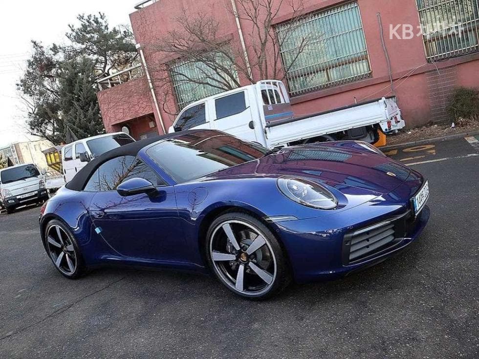 Porsche 911(992)Carrera 4 Cabriolet - 20