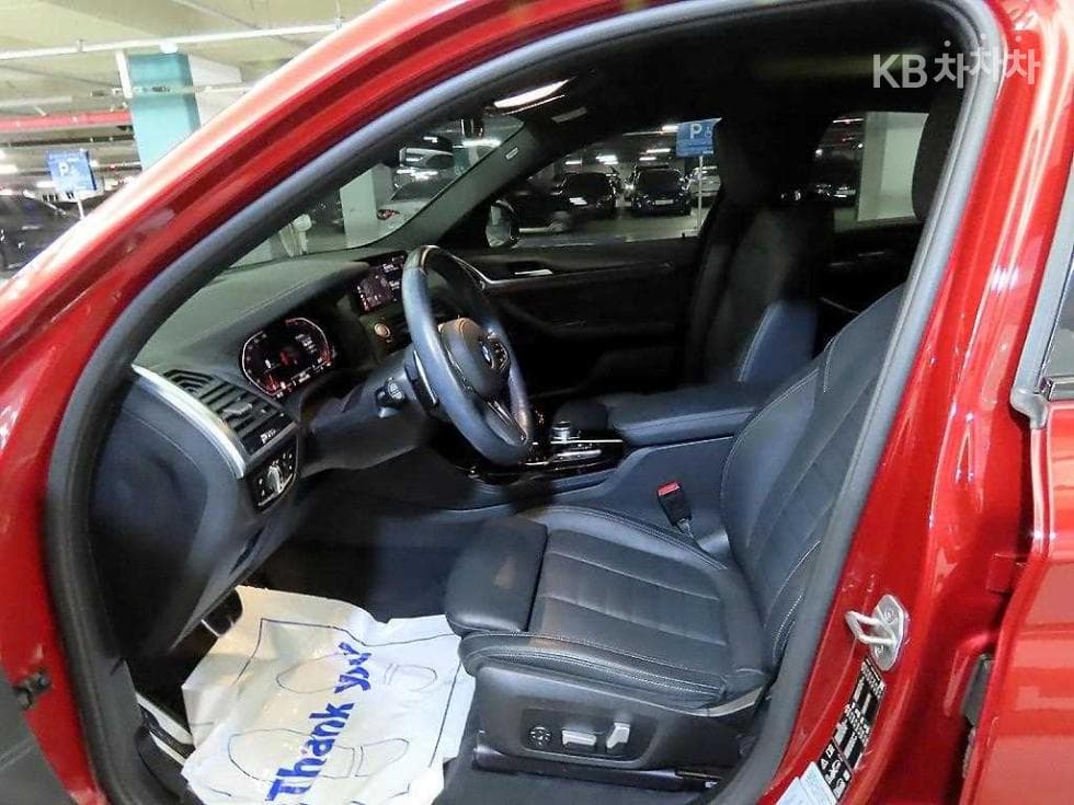 BMW New X4 (G02)xDrive 20i M Sport X - 6