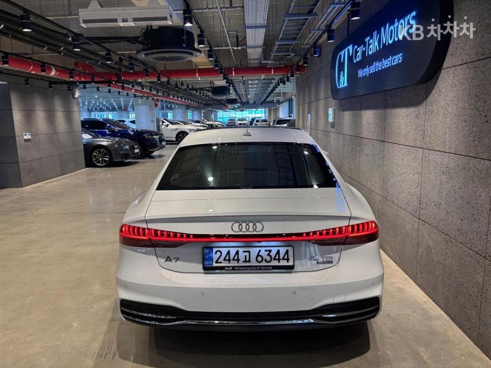 Audi A7(4K8)45 Turbo Diesel Injection Quattro Premium - 4
